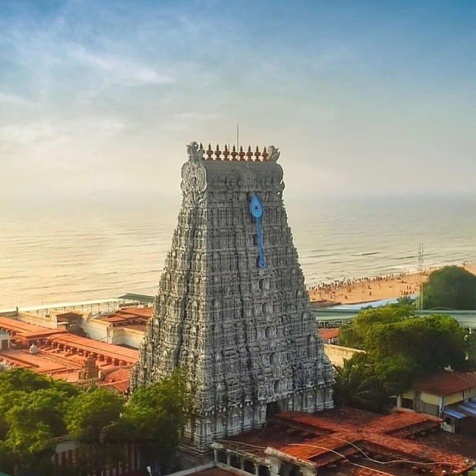 Thiruchendur-Tempel an der Küste Tamil Nadus